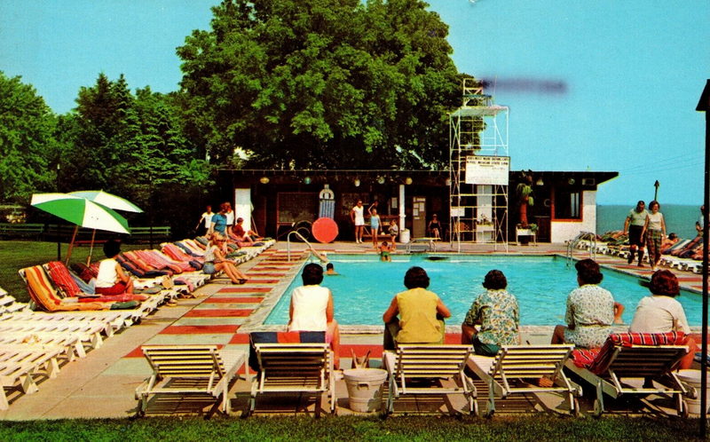 Gratiot Inn (Windemere Hotel) - Vintage Postcard